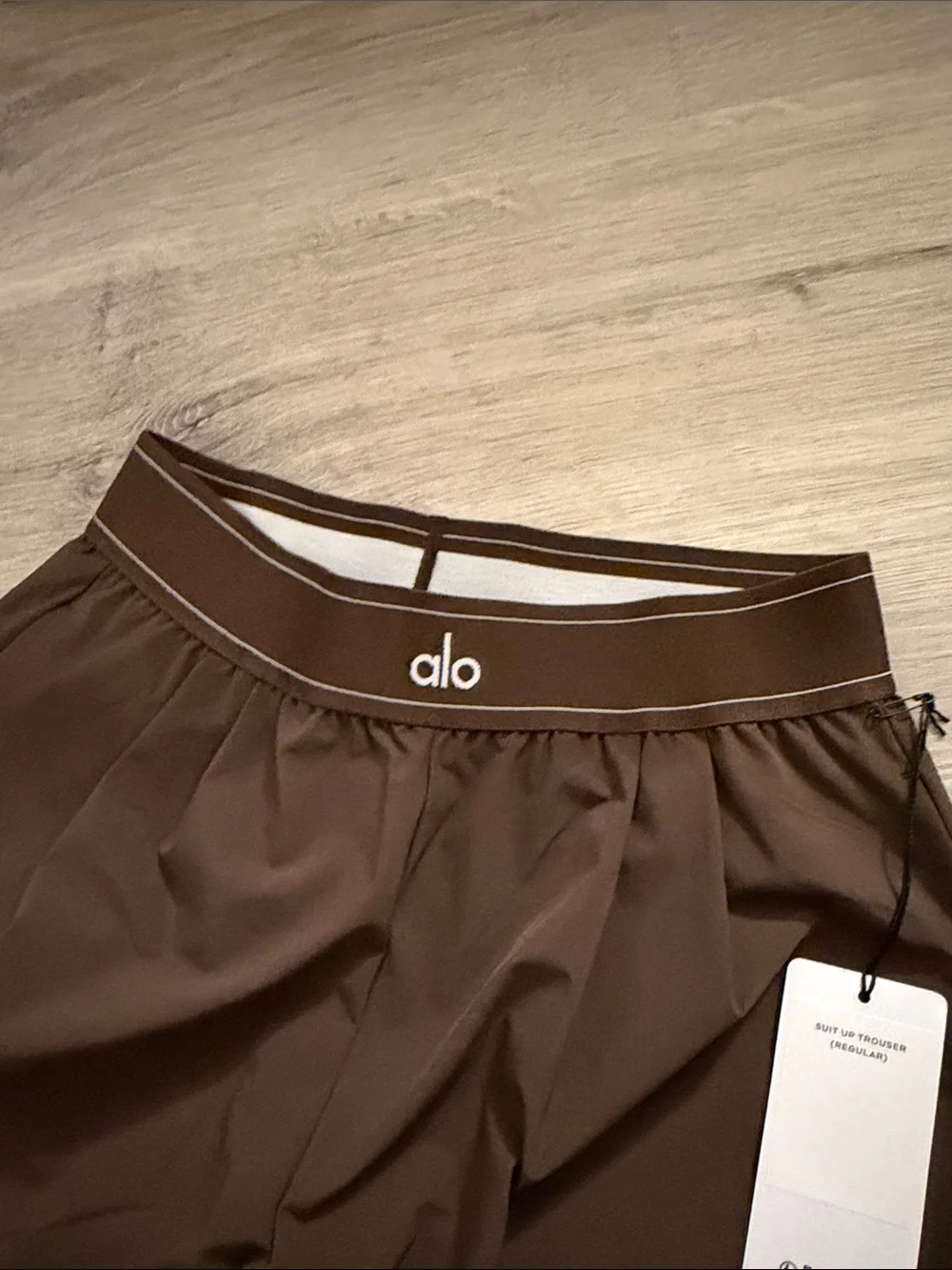 ALO Yoga Women's Wide-Leg Pull-On Pants — Dark Brown